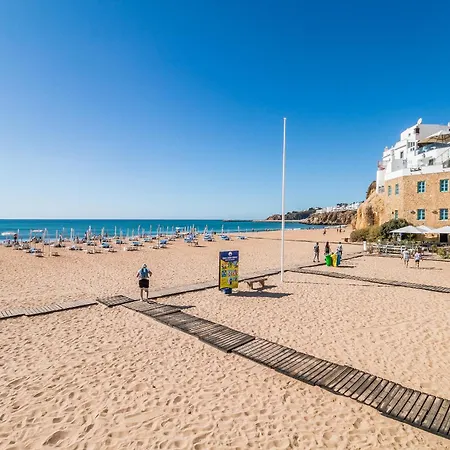 Open Space Apartman Armação de Pêra